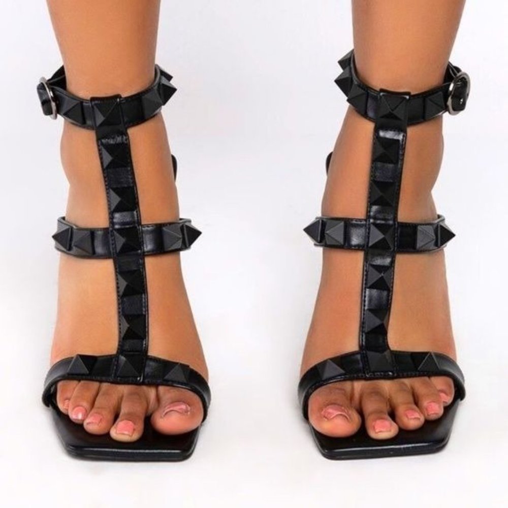 Stasia Black Rockstar: Studded Ankle Strap Chunky Heel Sandal  7 7.5 8.5 9 - Picture 4 of 6